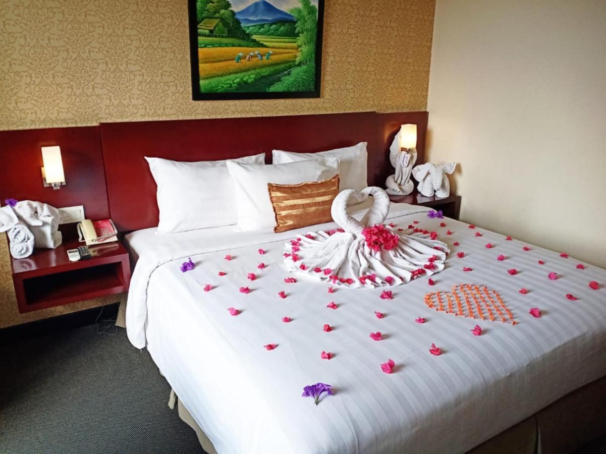 Asialink Premier Karawang Ngoại thất bức ảnh