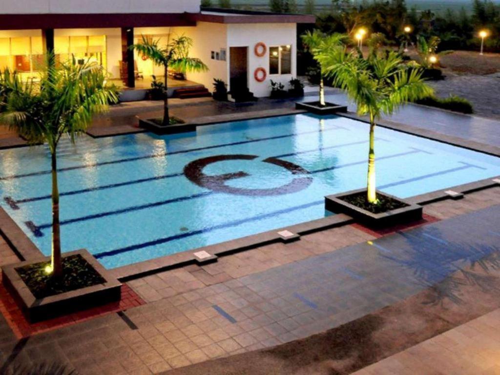 Asialink Premier Karawang Ngoại thất bức ảnh
