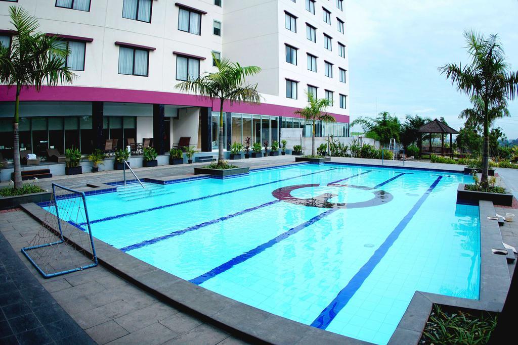 Asialink Premier Karawang Ngoại thất bức ảnh